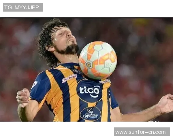 图库曼与阿尔多的激烈对决揭示了足球战术的深度与魅力