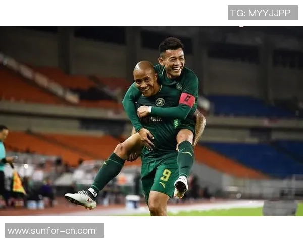 建业与富德激战28轮争夺积分榜关键战役的精彩瞬间与战术分析