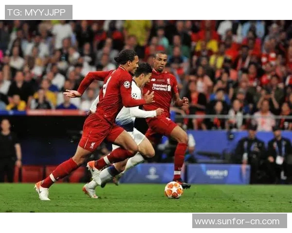 曼联与利物浦激战正酣比分详情揭晓精彩瞬间回顾