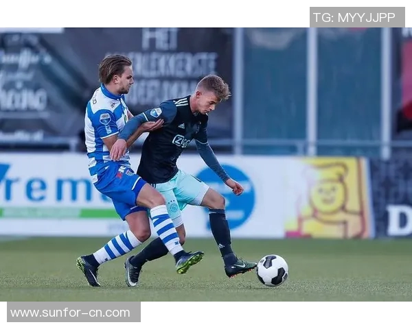 维迪欺与海伦芬的激烈对决揭示了足球战术与团队协作的重要性