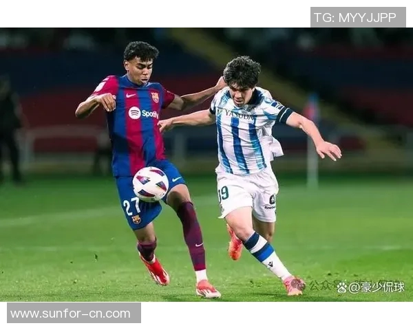 里昂主场迎战巴塞罗那首回合较量精彩纷呈期待双方激烈对决 里昂主场迎战巴塞罗那首回合较量精彩纷呈期待双方激烈对决