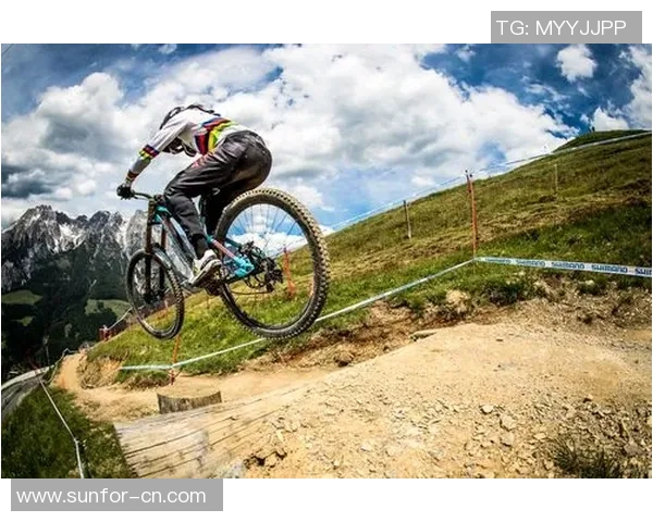 重庆极限运动队荣登速度排行榜首位引领极限运动新风潮